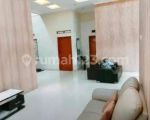 thumbnail-rumah-disewa-modern-2-lantai-full-furnished-di-antapani-2