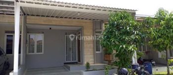 Disewakan Rumah Minimalis Cantik di Taman Kopo Indah V