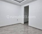 thumbnail-rumah-3-lantai-bagus-semi-furnished-di-citraland-surabaya-8