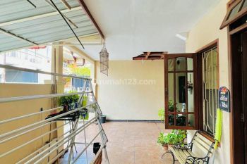 Jual Rumah Siap Huni Sutorejo Tengah 1,5 Lt Jalan Utama Perumahan