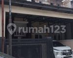 thumbnail-rumah-komplek-cantik-mewah-2-lantai-dekat-ke-jalan-stm-dan-jalan-sm-raja-1