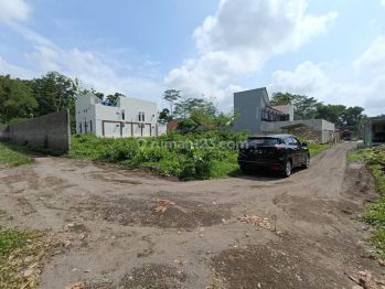 Dijual Tanah Belakang Kampus Uii Pusat Yogyakarta, SHM
