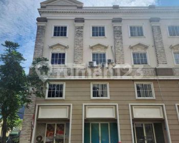 Ruko Cbd Glc Greenlake City Interior Kantor Parkiran Berlimpah