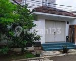 thumbnail-rumah-minimalis-15-lantai-hook-di-nusaloka-bsd-renovasi-bagus-1