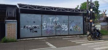 Dijual Gudang Di Kh.agus Salim Bekasi Timur