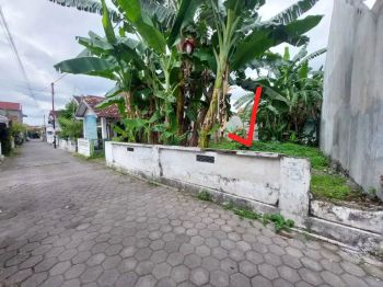 Tanah Dijual Selatan JEC Dekat PLN Gedongkuning Dalam Ringroad ; SHM-P