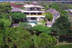 thumbnail-villa-luxurious-in-ungasan-jimbaran-0