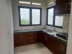 thumbnail-rumah-2-lantai-semi-furnish-di-ciwaruga-polban-bandung-3