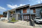 thumbnail-rumah-modern-2-lantai-di-jl-kaliurang-km-10-4