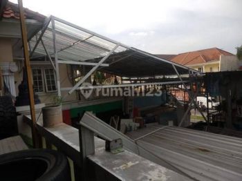 Rumah Dan Ruang Usaha Strategis Hook Di Boulevard Hijau Bekasi