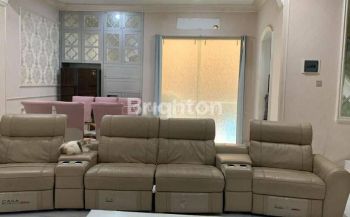 RUMAH MEWAH DARMO HILL SURABAYA WITH POOL & JACUZI