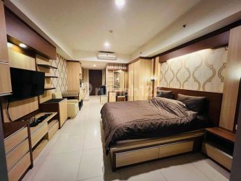 Intercon Studio With Balcony 43 m² Kemang Village