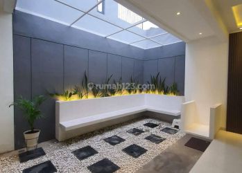 J Disewakan Rumah 9x17 M2 Metland Puri