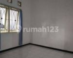 thumbnail-rumah-terawat-di-jalan-sulfat-malang-4