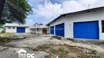 Gudang Bagus Ada Kantor Dekat Pelabuhan Yos Sudarso Tanjung Mas