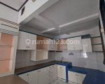 thumbnail-rumah-murah-15-lantai-minimalis-semi-furnished-siap-huni-dekat-pasar-modern-di-2