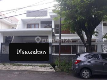 Rumah 2 Lantai Manyar Tirtoyoso , Dekat Galaxy Mall , Dekat One East Residence