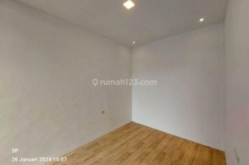 Dijual Rumah Pakuwon City 2 Lantai Minimalis