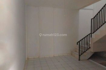 Ruko 2 Lantai Di Pasar Mutiara Karawaci