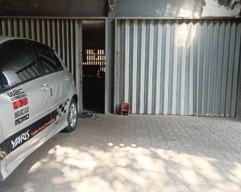 Rumah 2 Lantai Bintaro Jakarta Selatan SHM Semi Furnished