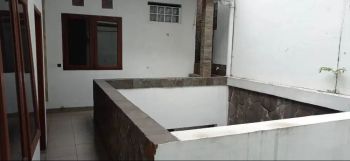 dijual ruko 2 lantai bagus terawat siap pakai mainroad gatot subroto