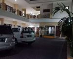 thumbnail-rumah-bagus-2-lantai-di-kertajaya-surabaya-9