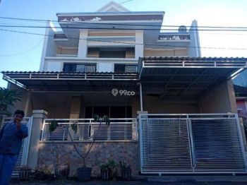 Rumah Sukolilo Park Regency Minimalis, Siap Huni, Carport, Row 2.5 Mobil