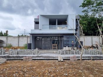 RUMAH SIAP HUNI DIJUAL 7 MENIT DARI UTY DI MLATI SLEMAN