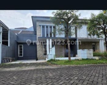 Rumah Siap Huni Puri Surya Jaya Cluster Valencia Spring Gedangan Sidoarjo