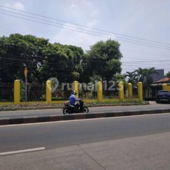 Dijual Tanah Luas Dengan Lokasi Strategis