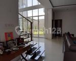 thumbnail-rumah-mewah-modern-asri-dan-klasik-di-setiabudi-regensi-bandung-2