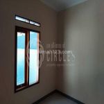 thumbnail-jual-puas-rumah-cantik-shm-cihanjuang-cimahi-3