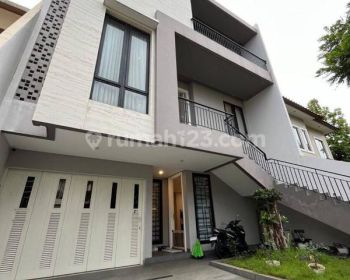 Dijual Rumah Full Furnish Cluster Sapphire Phg Gading Serpong