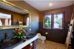 thumbnail-villa-6-are-view-sawah-lantai-2-full-furnished-di-berawa-canggu-6