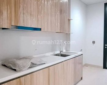 Dijual Rumah Baru Mewah Siap Huni 3 Lantai di Kiyomi Zora Bsd Tangerang