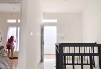 Wow Cantik Rumah Baru Modern Minmalis Bebas Banjir Strategis Dalam Perumahan