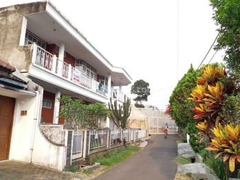 Rumah Cocok Untuk Usaha Kost Dekat Kampus Unpar Cidadap Bandung