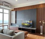 thumbnail-apartemen-furnished-vasanta-innopark-bekasi-0