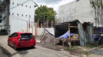 JUAL CEPAT Kost Exclusive BARU 8 Kamar Full Furnish Lok. Seturan YKPN