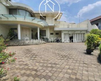 RUMAH PONDOK INDAH DIJUAL ~ LT/LB 940/693 ~ PRIME AREA