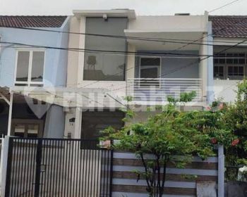 Rumah Kelapa Gading, Lokasi Bagus, Semi furnish, Strategis