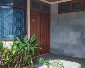 Dijual rumah siap huni tidar utara