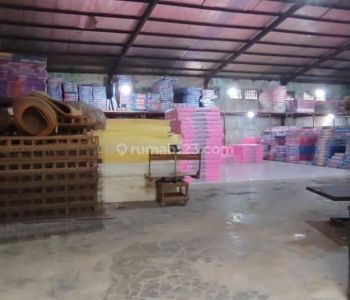 Pabrik Dijual Lokasi di Area Kopo Sayap Taman Kopo Indah