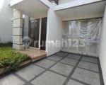 thumbnail-rumah-modern-minimalis-di-area-golf-perumahan-elite-araya-malang-3